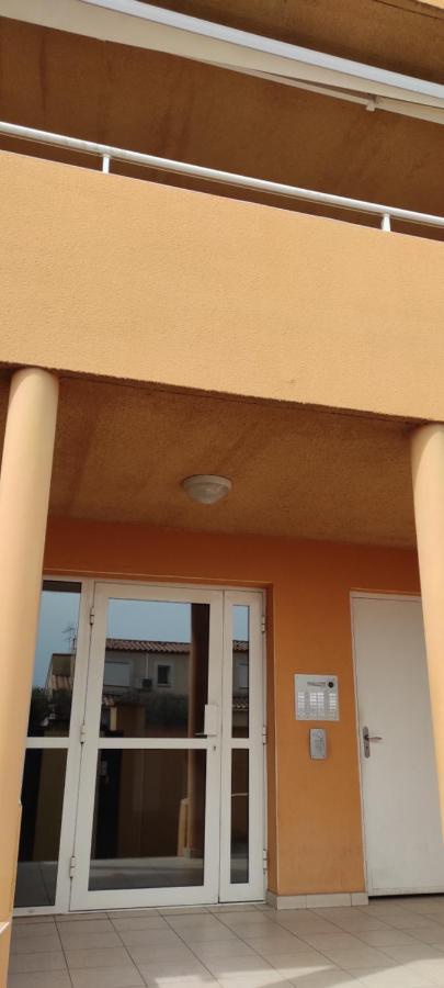 Appartement Avec Grande Terrasse A 15 Mn De La Mer Saint-Estève Eksteriør billede
